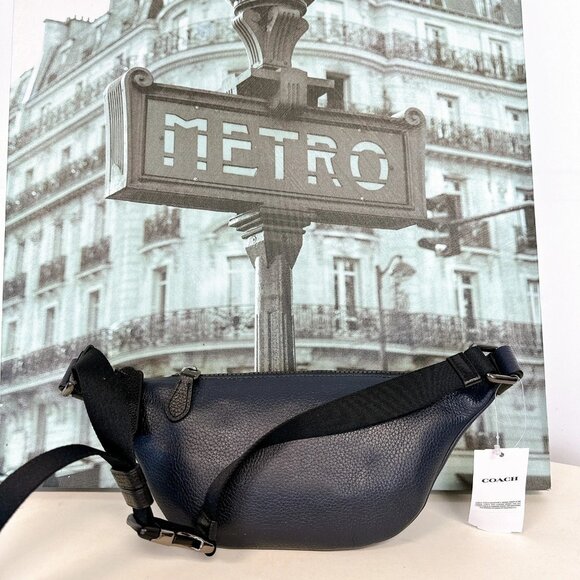 Coach 5512 Limited Edition X Peanuts Mini Warren Belt Bag With Pig Pen - Picture 3 of 6